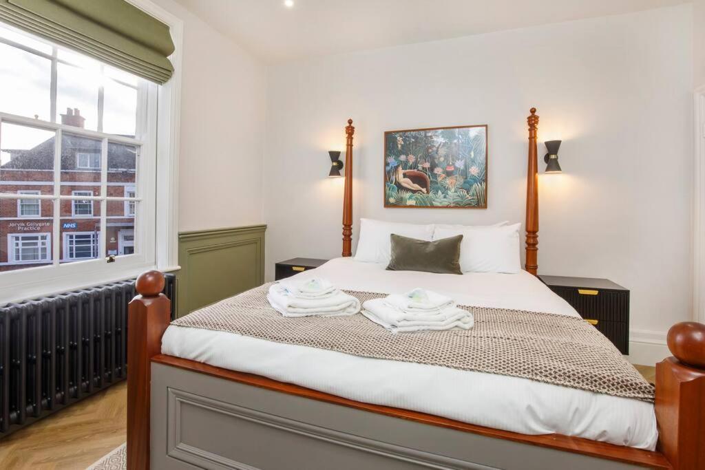 Апартаменты Aldwark View With Free Parking Йорк Экстерьер фото