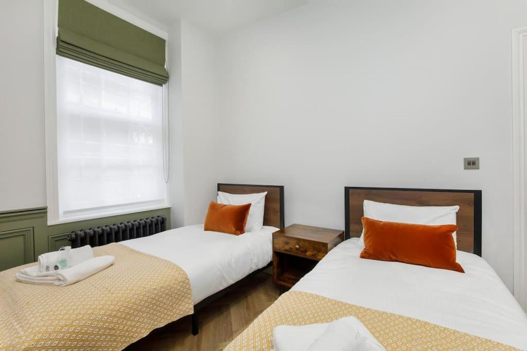 Апартаменты Aldwark View With Free Parking Йорк Экстерьер фото